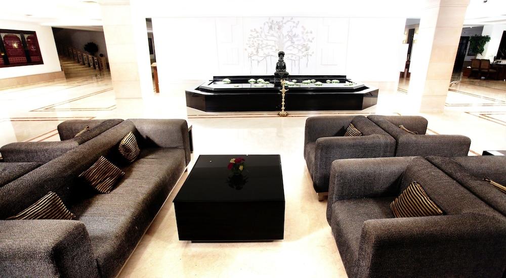 Greenpark Chennai Ngoại thất bức ảnh Lobby