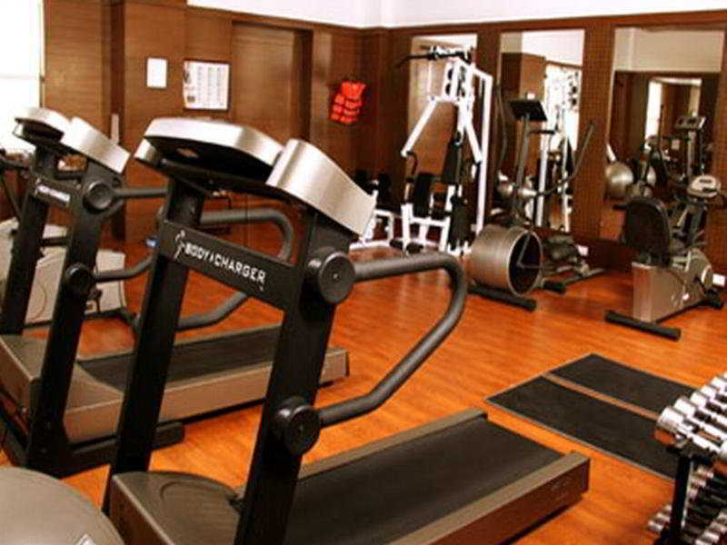 Greenpark Chennai Ngoại thất bức ảnh A gym