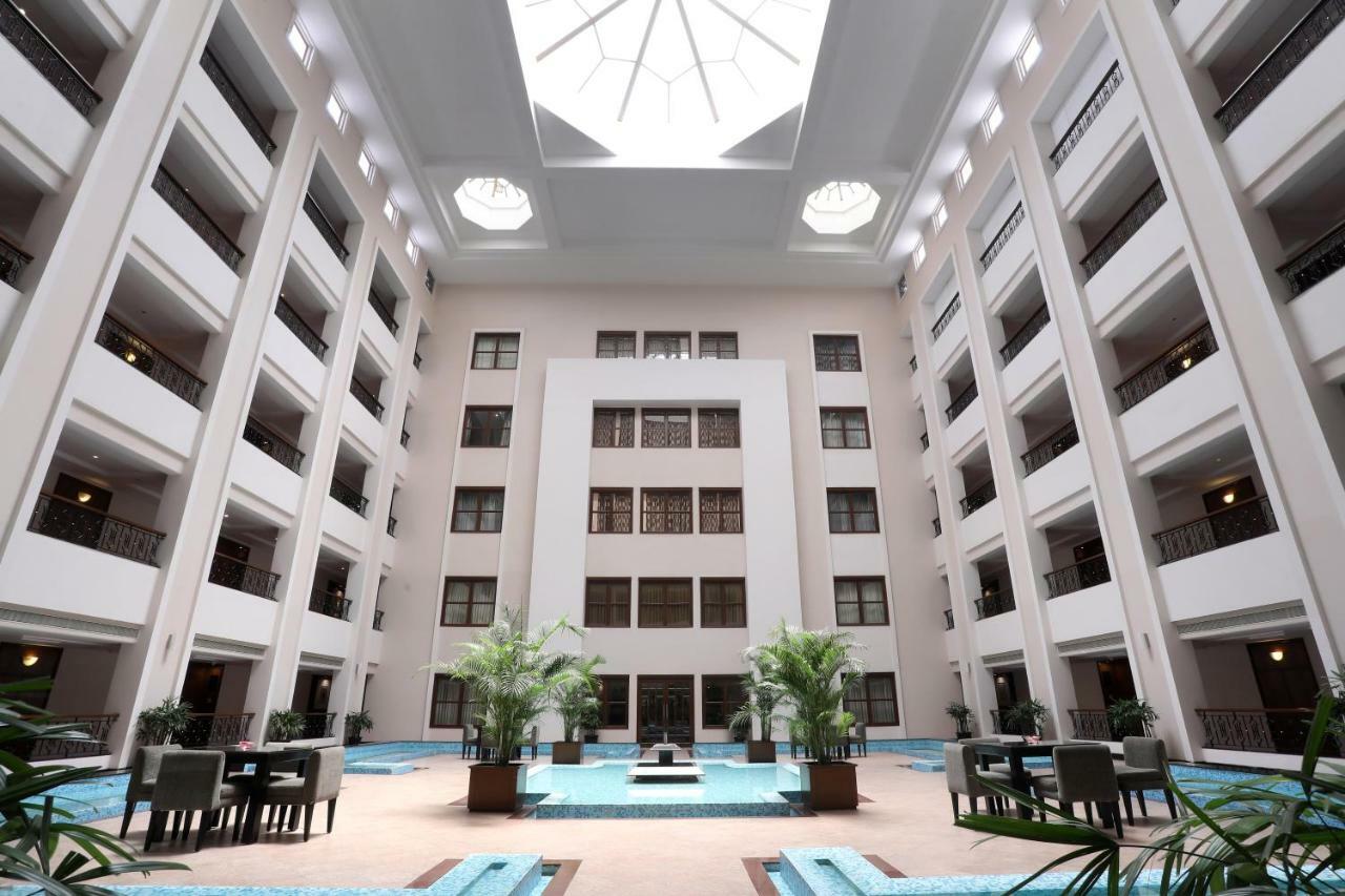 Greenpark Chennai Ngoại thất bức ảnh The interior of the hotel