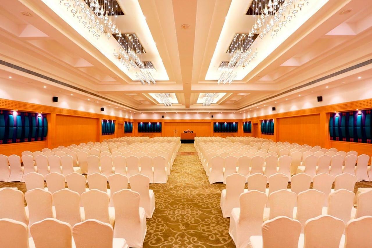 Greenpark Chennai Ngoại thất bức ảnh The Grand Ballroom
