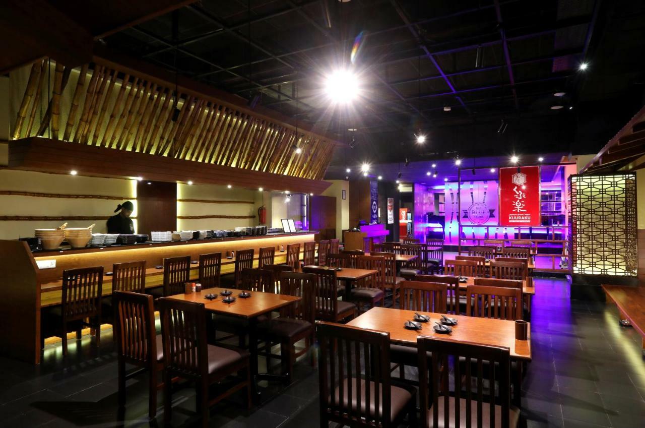 Greenpark Chennai Ngoại thất bức ảnh Interior of a restaurant in the mall