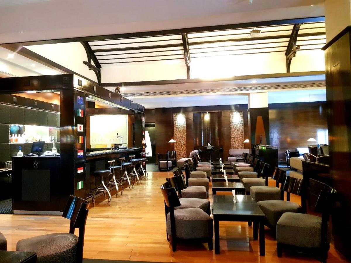 Greenpark Chennai Ngoại thất bức ảnh The lounge at the airport